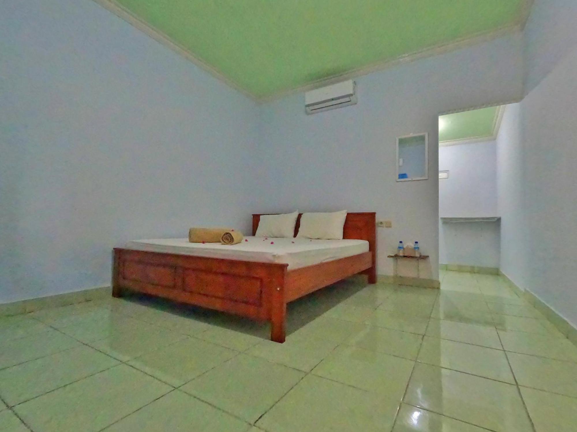 Mango Homestay Sekotong Esterno foto